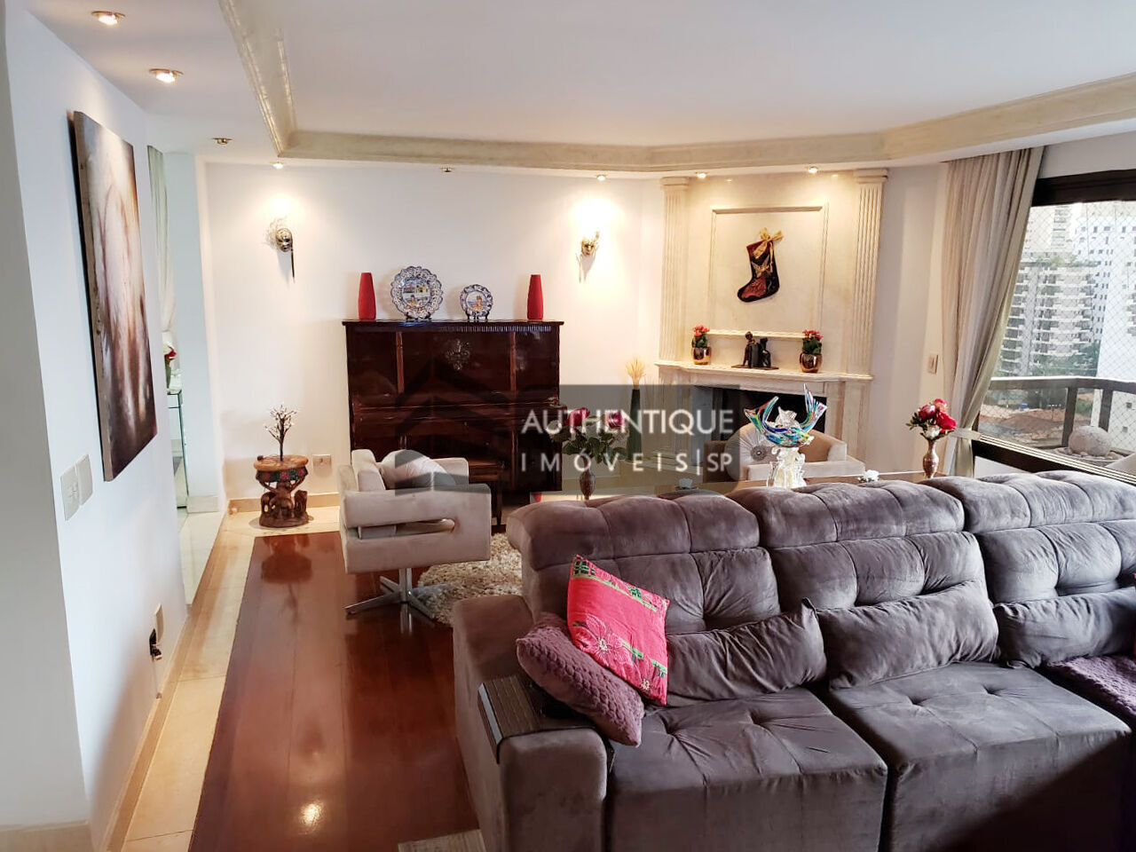 Apartamento à venda com 4 quartos, 227m² - Foto 9