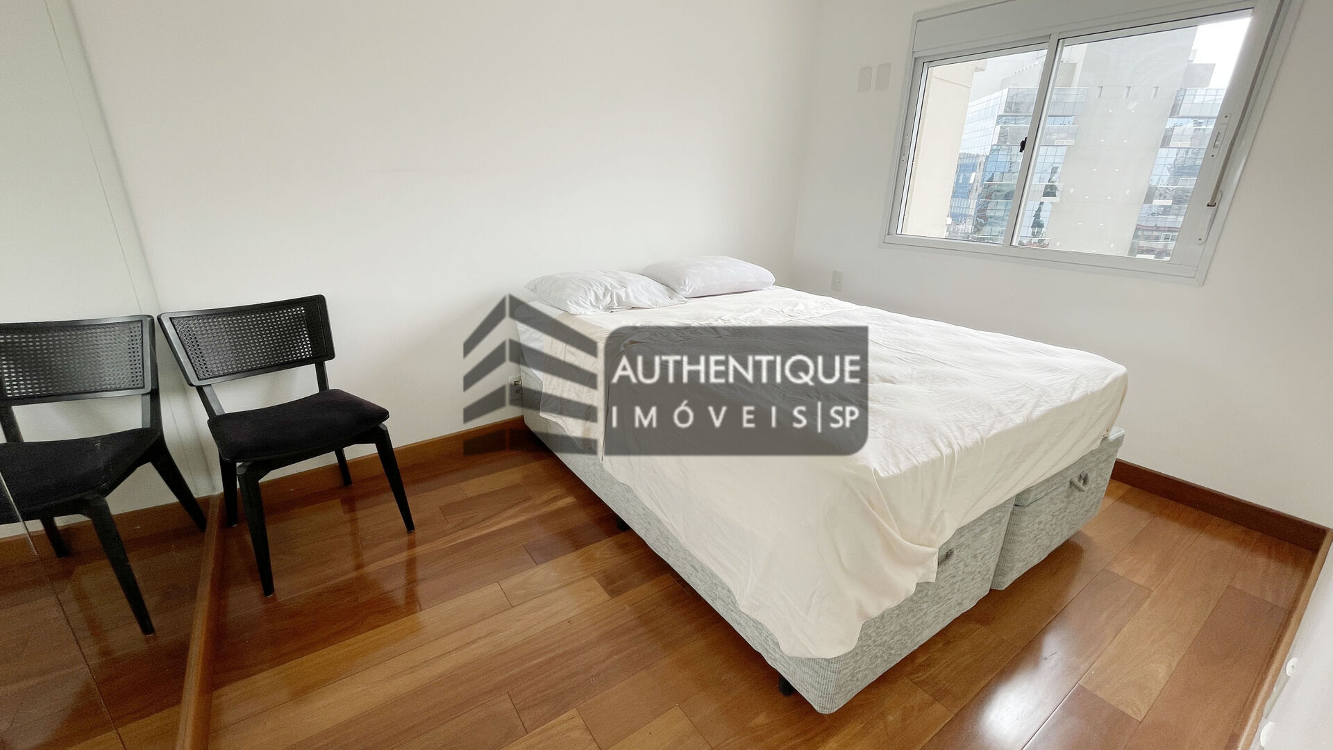 Apartamento à venda com 2 quartos, 70m² - Foto 22