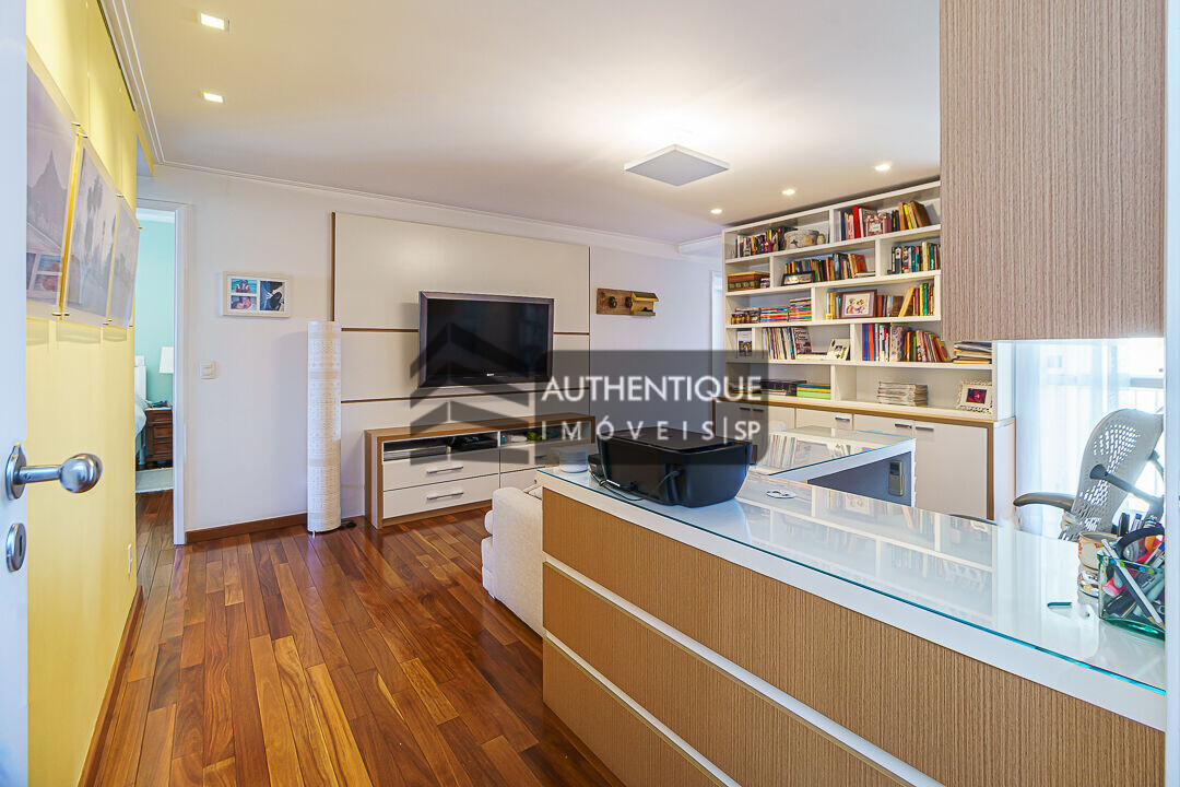 Apartamento à venda com 4 quartos, 240m² - Foto 32