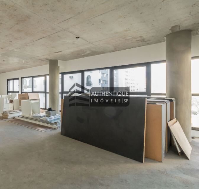 Apartamento à venda com 3 quartos, 205m² - Foto 3