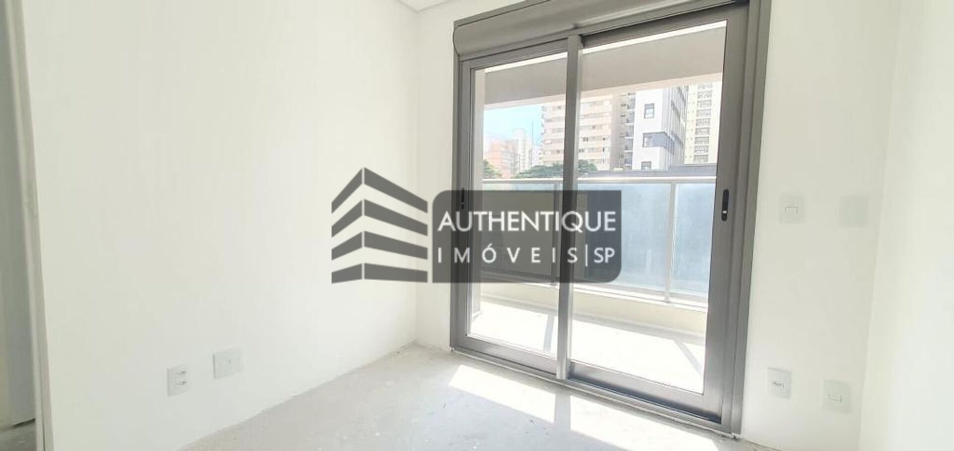 Apartamento à venda com 3 quartos, 115m² - Foto 3