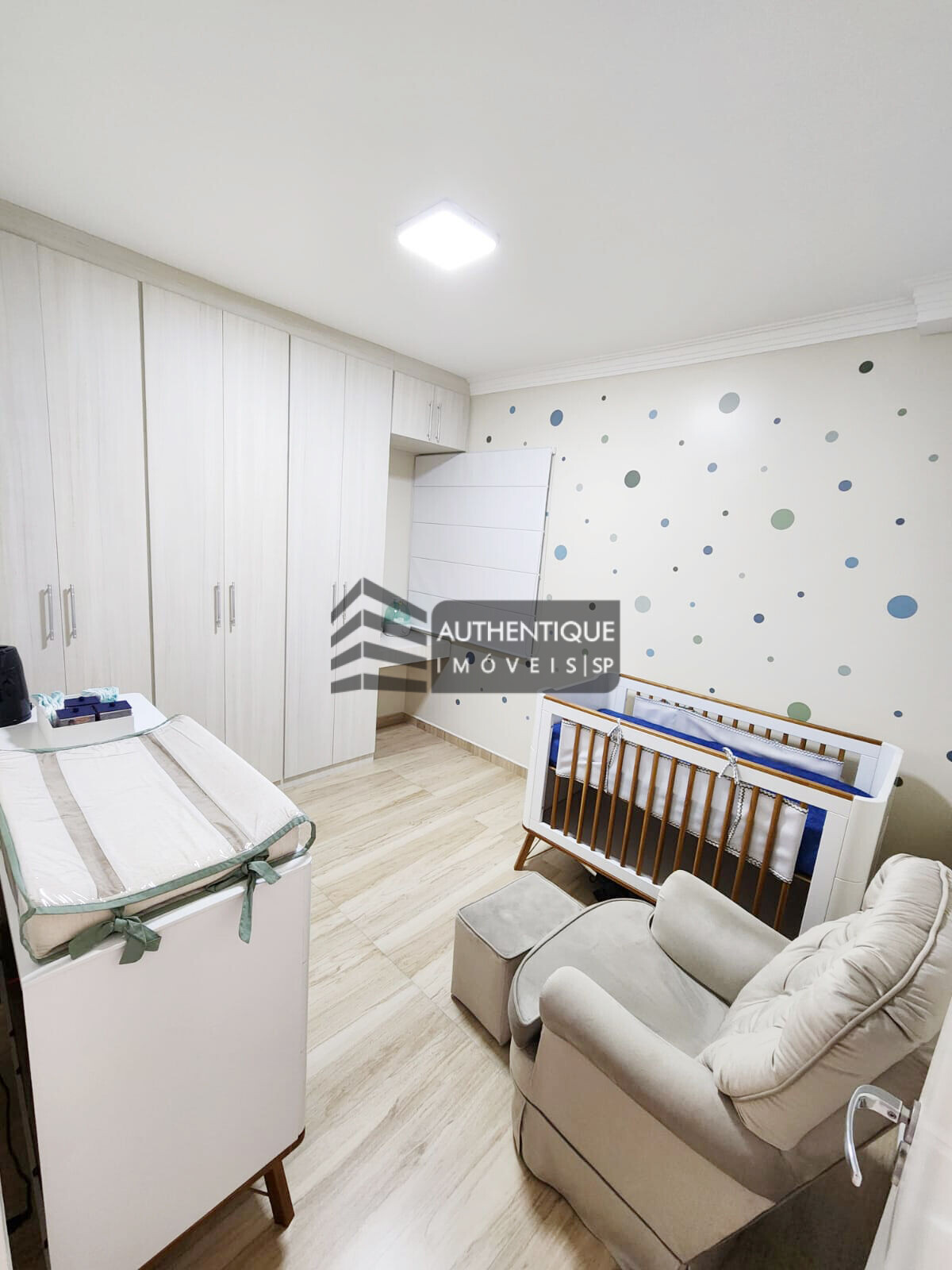 Apartamento à venda com 2 quartos, 64m² - Foto 18