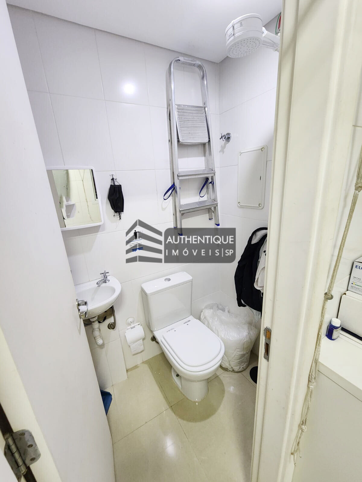 Apartamento à venda com 3 quartos, 94m² - Foto 15