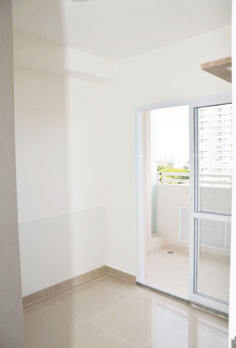 Apartamento à venda com 1 quarto, 33m² - Foto 3