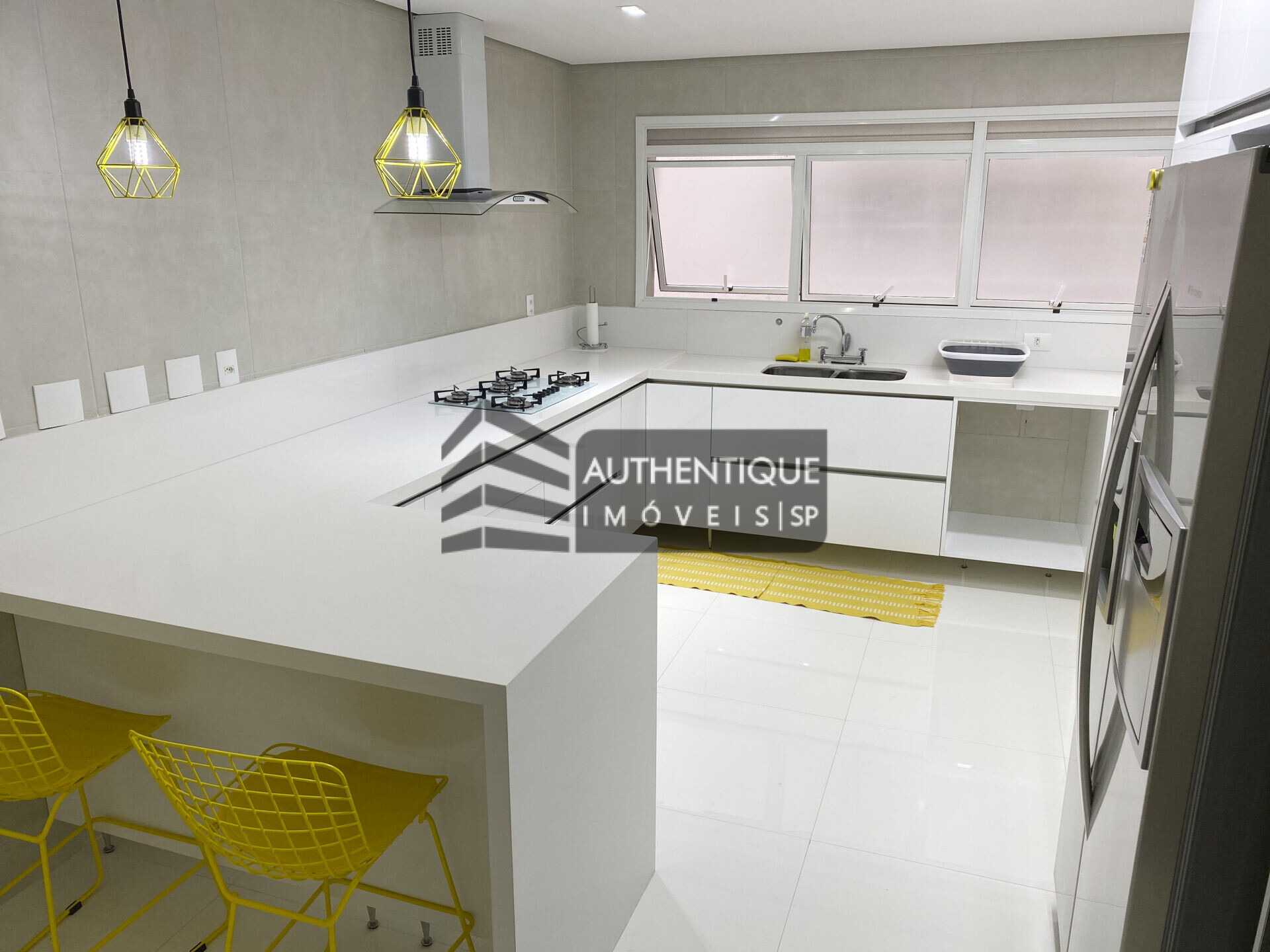 Apartamento à venda com 4 quartos, 238m² - Foto 12