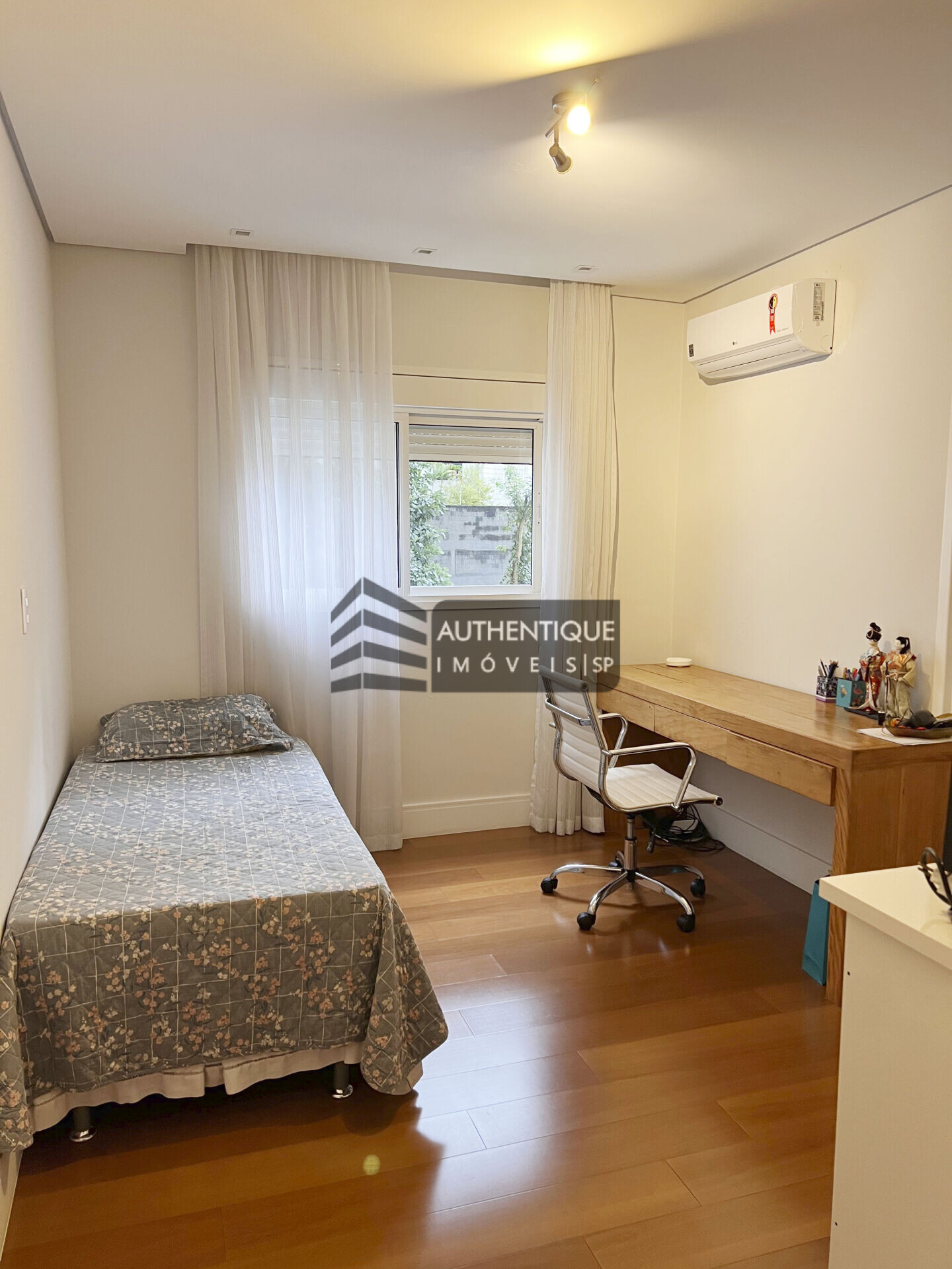 Apartamento à venda com 4 quartos, 238m² - Foto 22