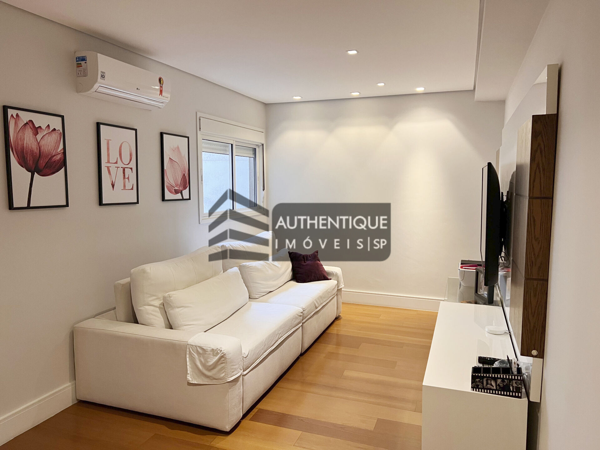 Apartamento à venda com 4 quartos, 238m² - Foto 7