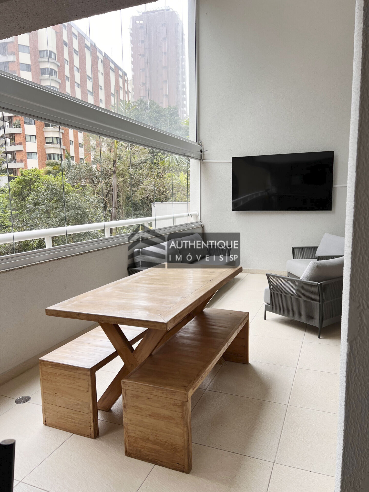 Apartamento à venda com 4 quartos, 238m² - Foto 5