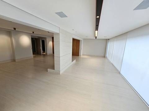 Apartamento à venda com 3 quartos, 300m² - Foto 5