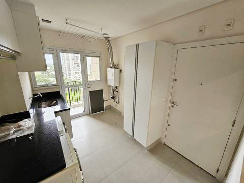 Apartamento à venda com 3 quartos, 300m² - Foto 13