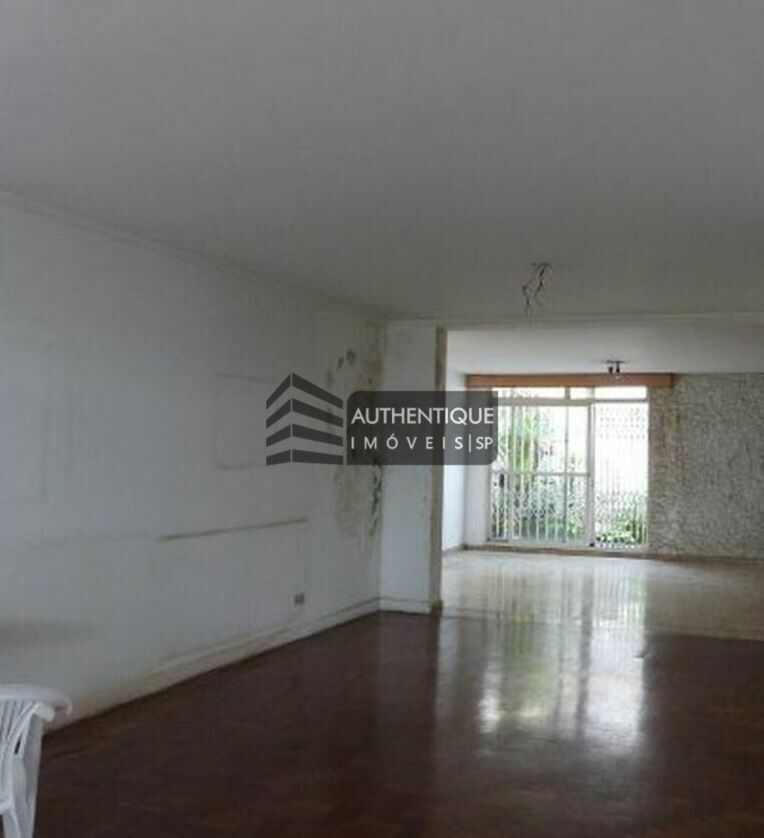 Casa à venda com 3 quartos, 250m² - Foto 3