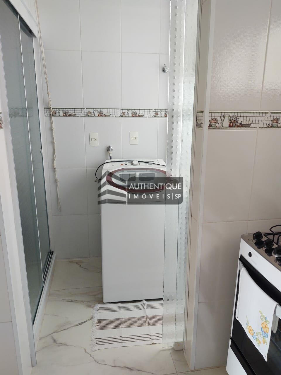 Apartamento à venda com 2 quartos, 64m² - Foto 17