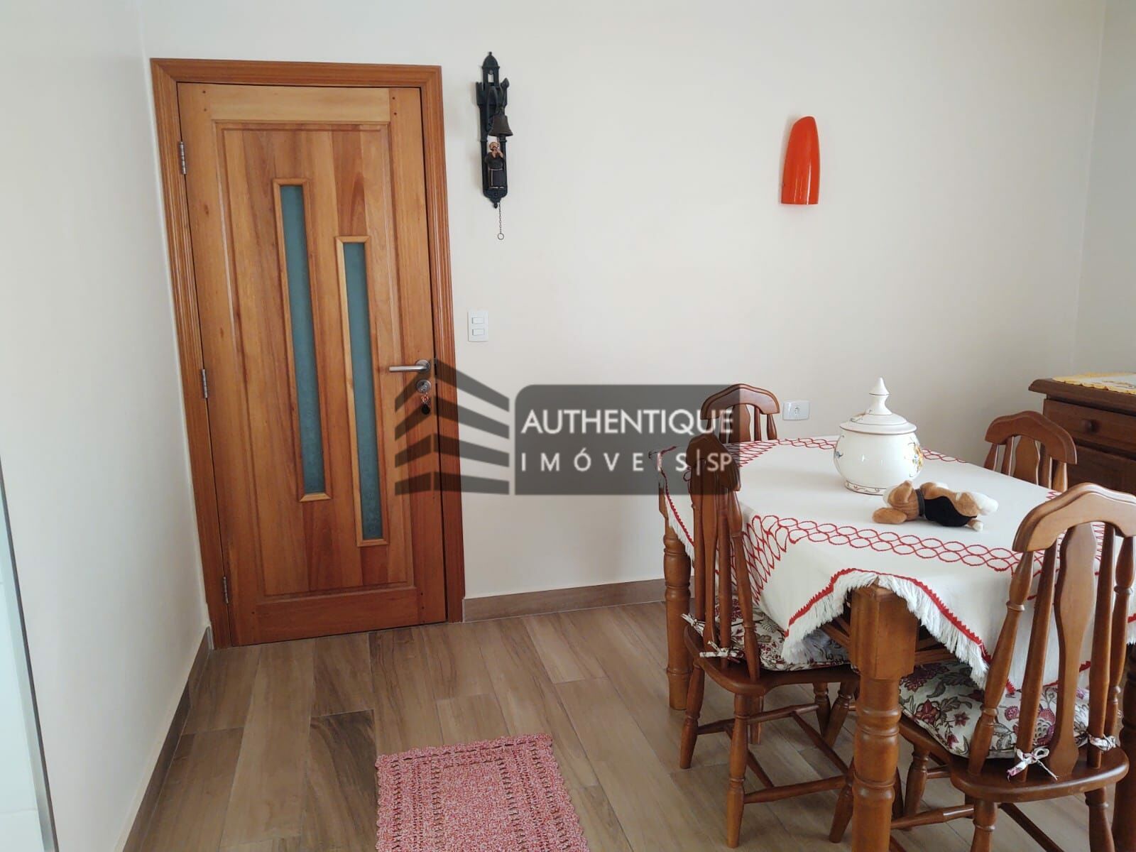 Apartamento à venda com 2 quartos, 64m² - Foto 32