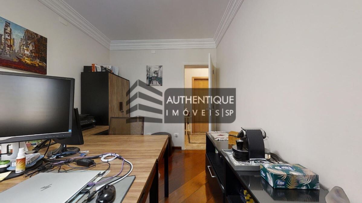 Apartamento à venda com 4 quartos, 213m² - Foto 17