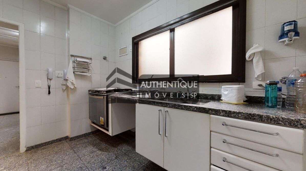 Apartamento à venda com 4 quartos, 213m² - Foto 14