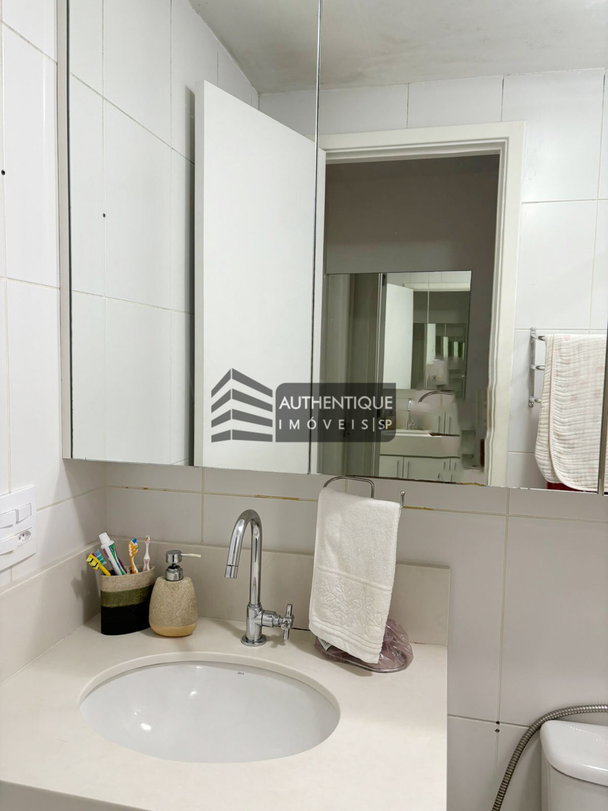 Apartamento à venda com 2 quartos, 55m² - Foto 26