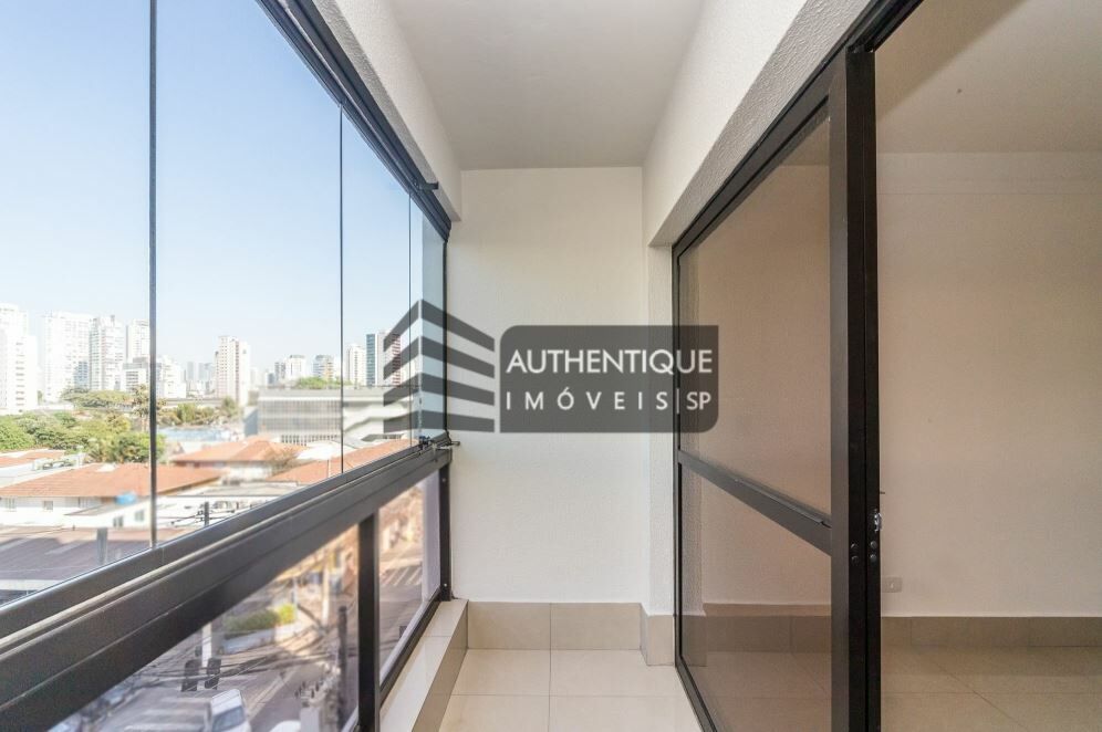 Apartamento à venda com 2 quartos, 64m² - Foto 1