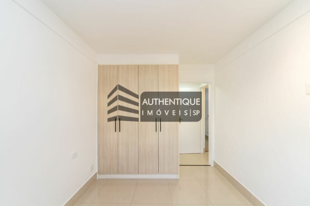 Apartamento à venda com 2 quartos, 64m² - Foto 17