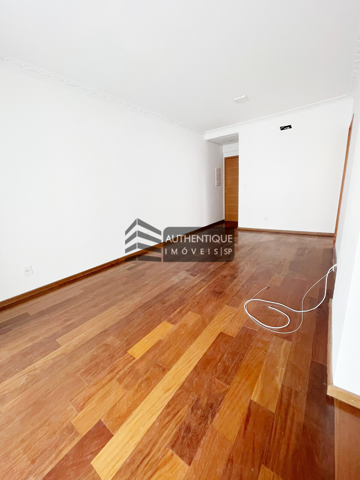 Apartamento à venda com 2 quartos, 78m² - Foto 6