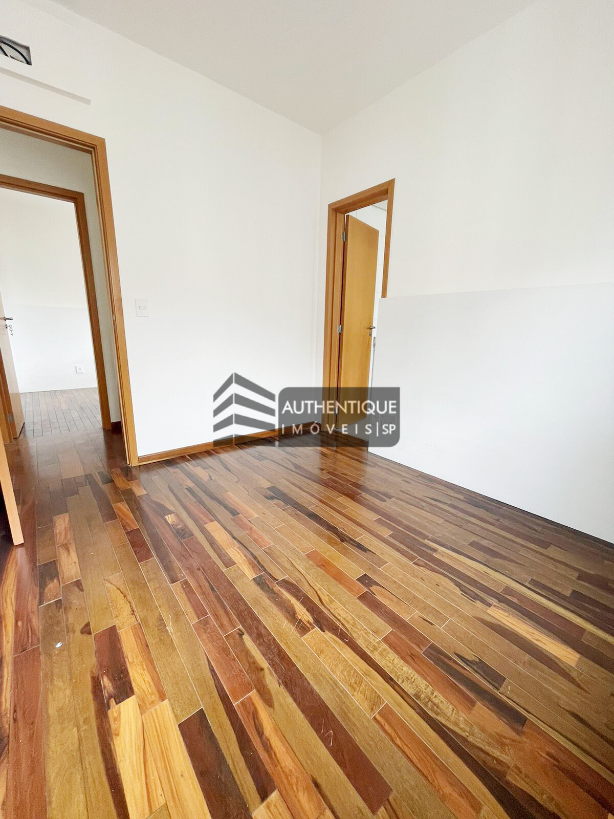 Apartamento à venda com 2 quartos, 78m² - Foto 21