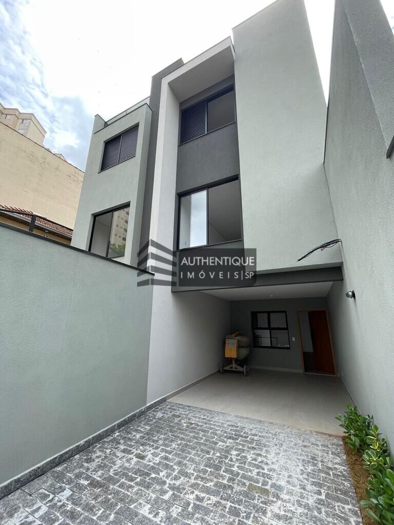 Sobrado à venda com 4 quartos, 170m² - Foto 1