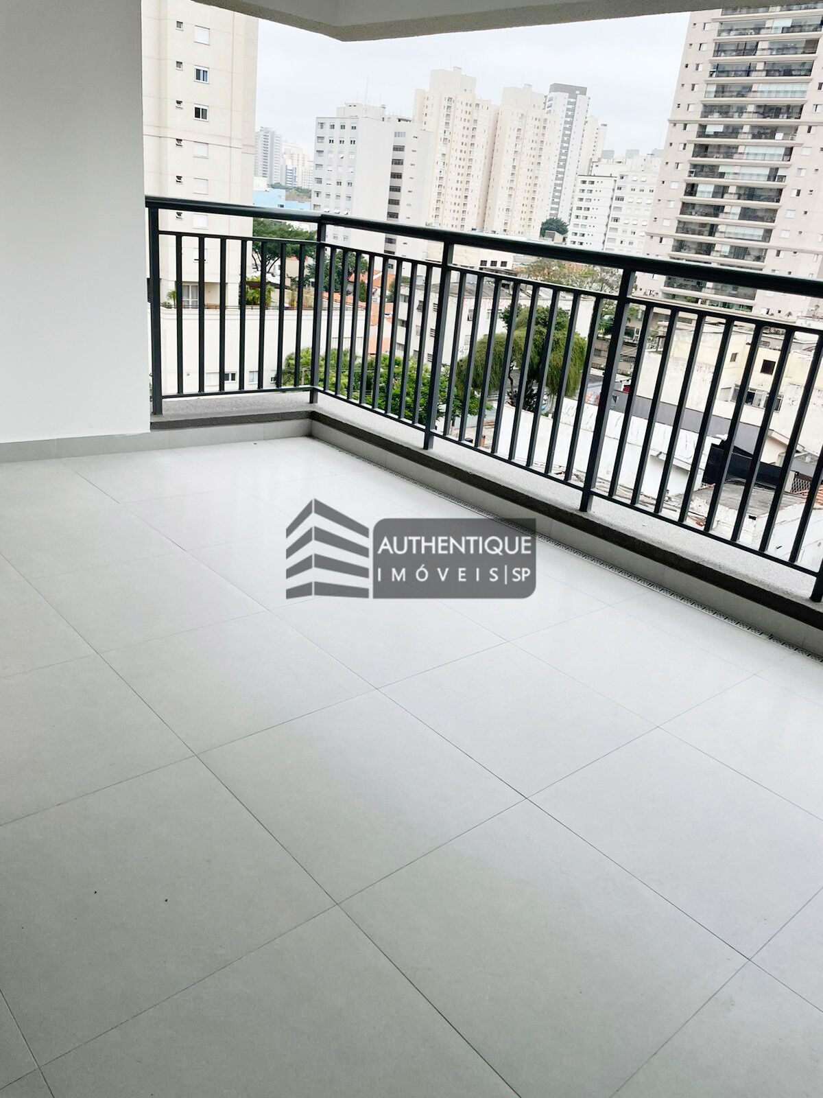 Apartamento à venda com 3 quartos, 82m² - Foto 3