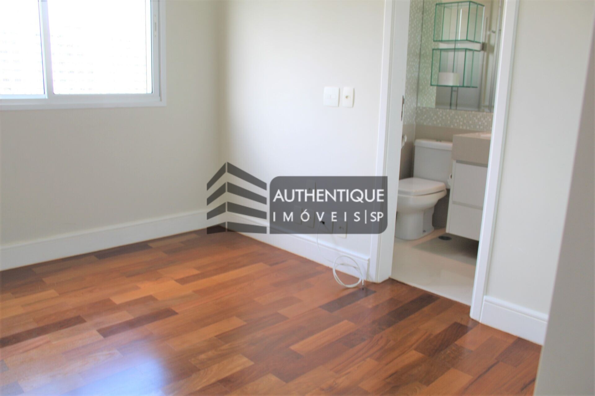 Apartamento à venda com 3 quartos, 216m² - Foto 16