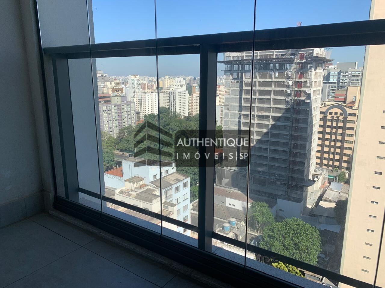 Apartamento à venda com 3 quartos, 145m² - Foto 5