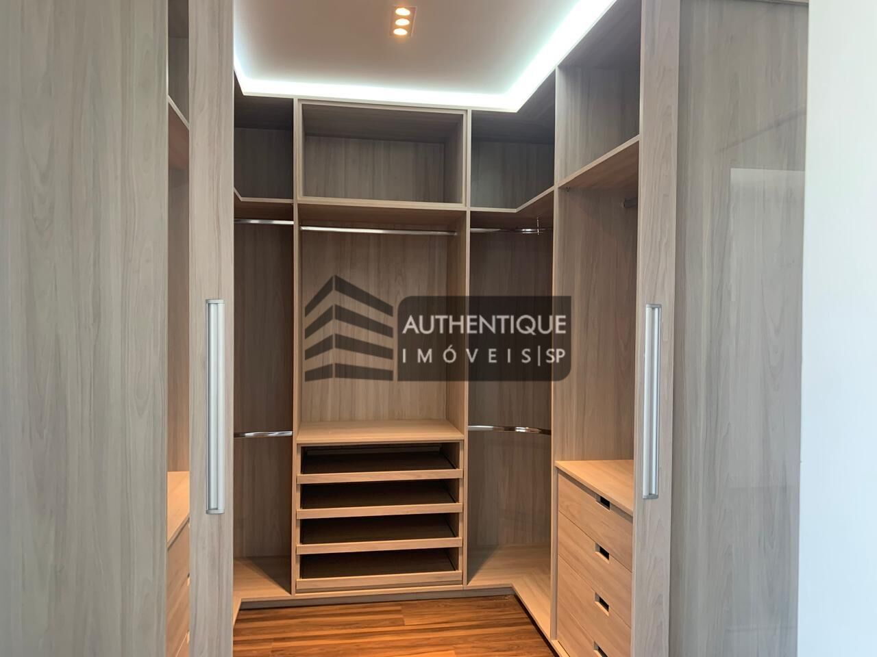 Apartamento à venda com 3 quartos, 145m² - Foto 20