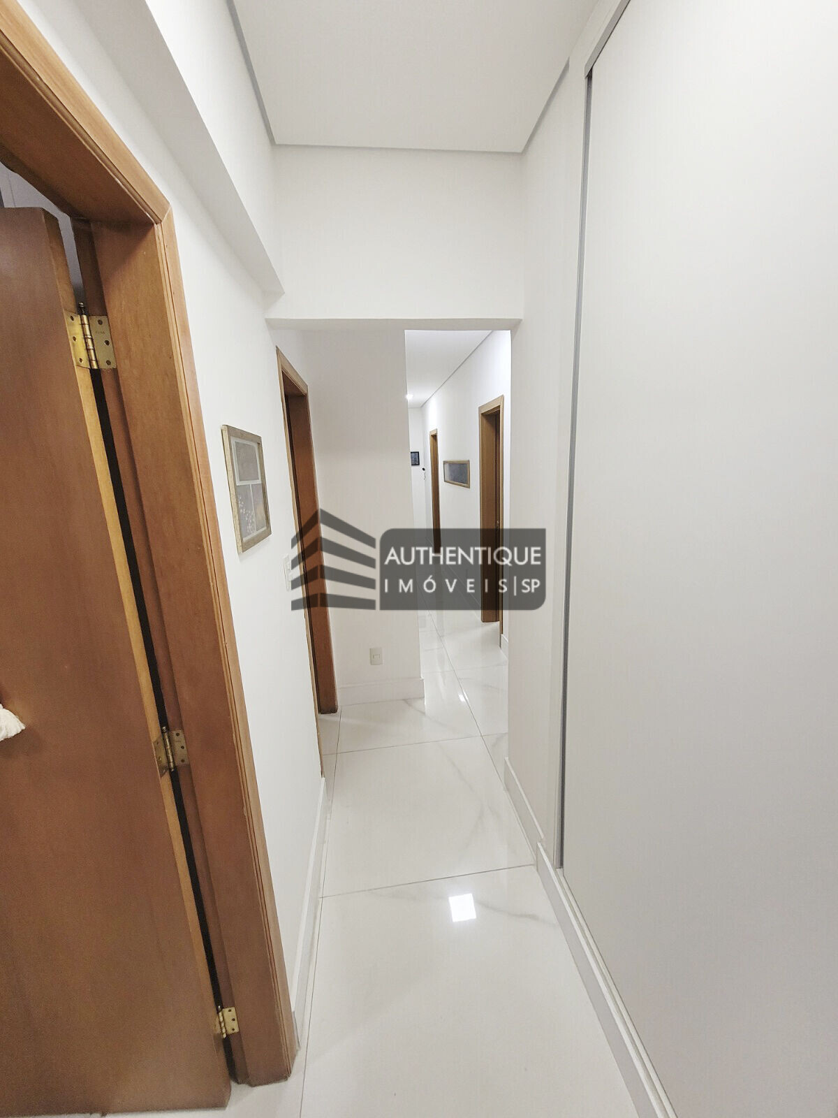 Apartamento à venda com 4 quartos, 158m² - Foto 19