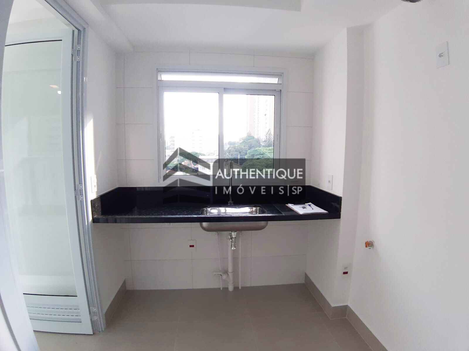 Apartamento à venda com 2 quartos, 78m² - Foto 20