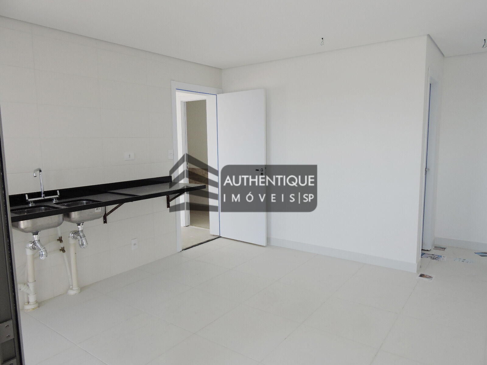 Apartamento à venda com 3 quartos, 163m² - Foto 10