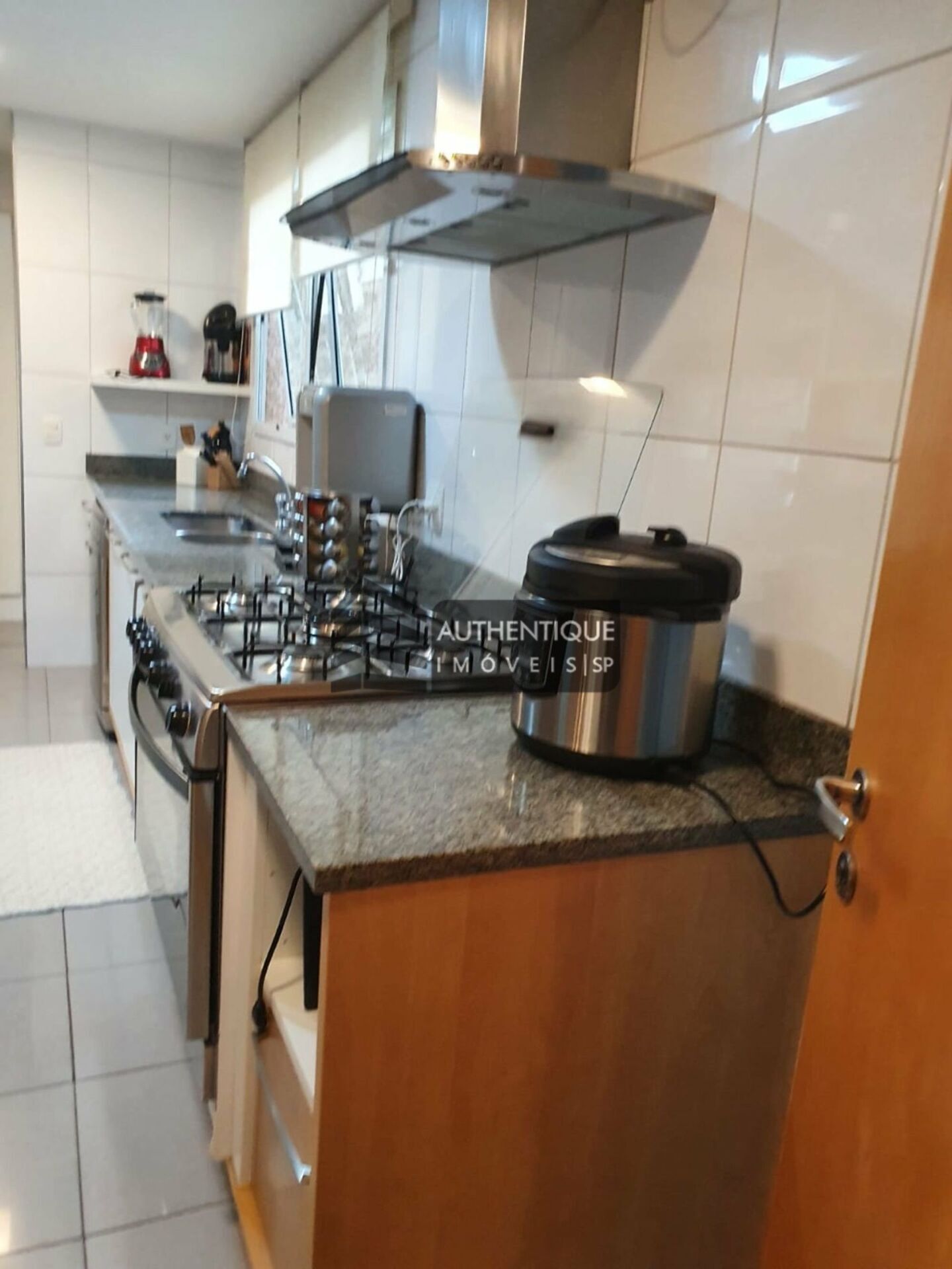 Apartamento à venda com 3 quartos, 167m² - Foto 44