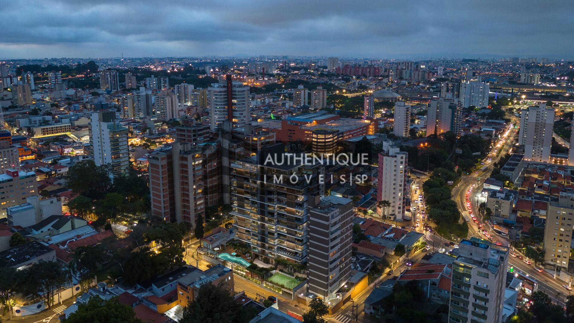 Apartamento, 4 quartos, 192 m² - Foto 2