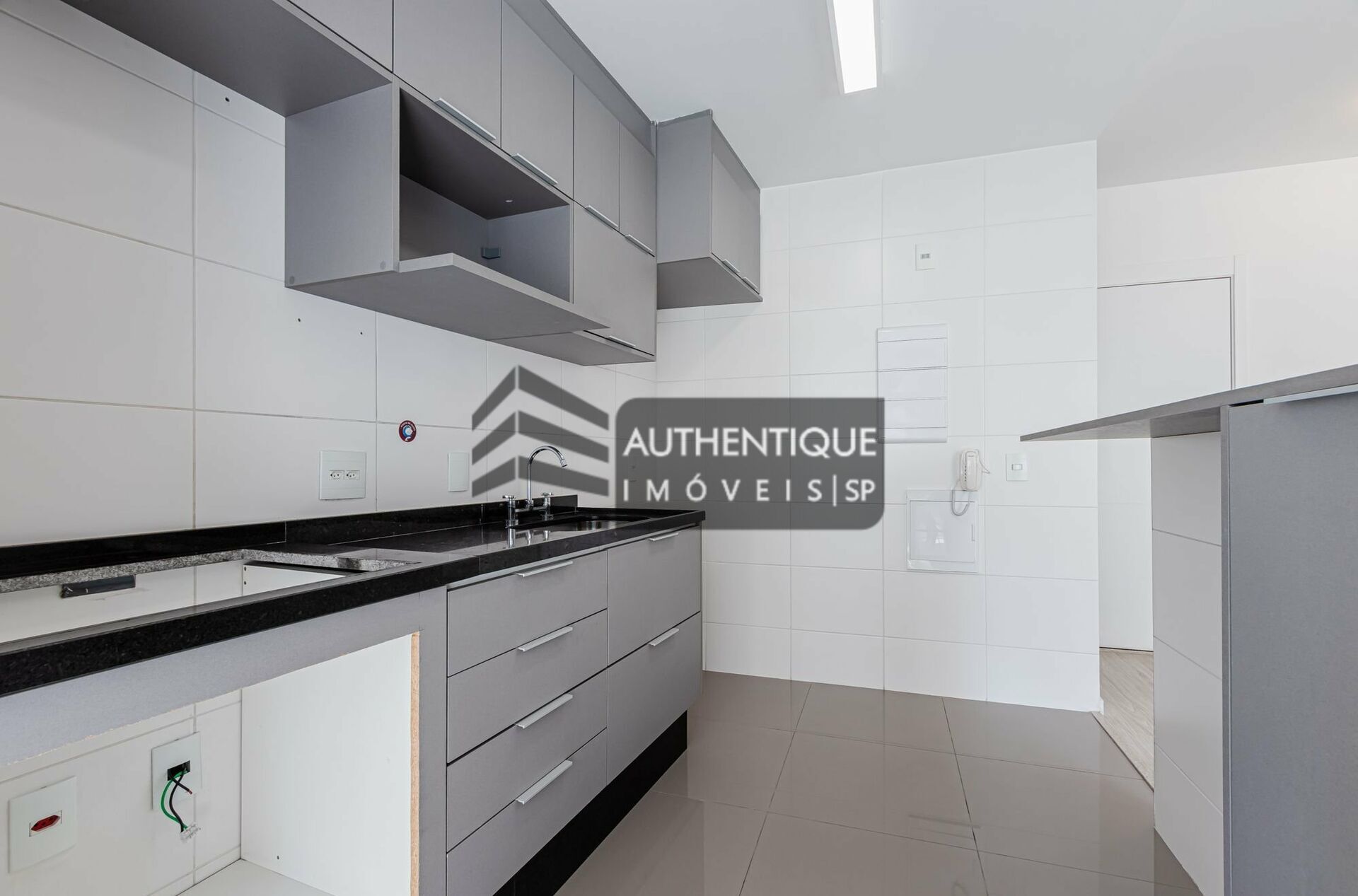 Apartamento à venda com 1 quarto, 55m² - Foto 43