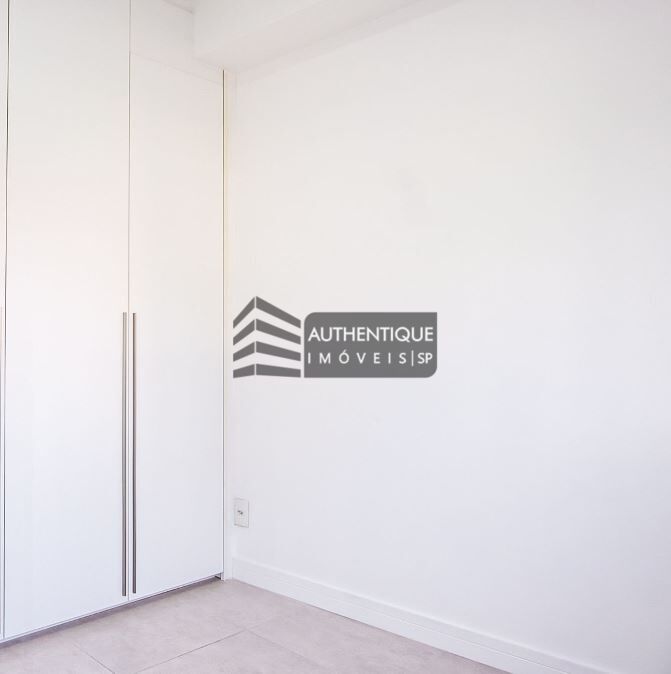 Apartamento à venda com 2 quartos, 70m² - Foto 13