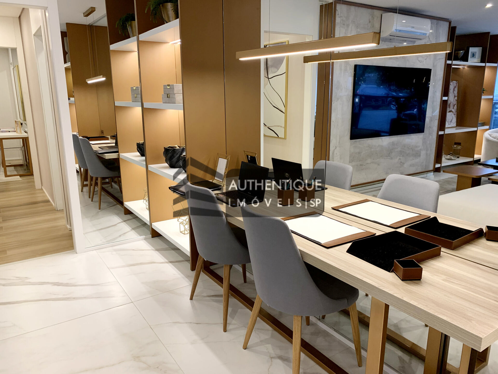 Apartamento à venda com 2 quartos, 81m² - Foto 13