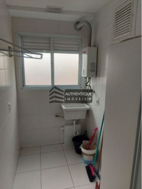 Apartamento à venda com 2 quartos, 60m² - Foto 33