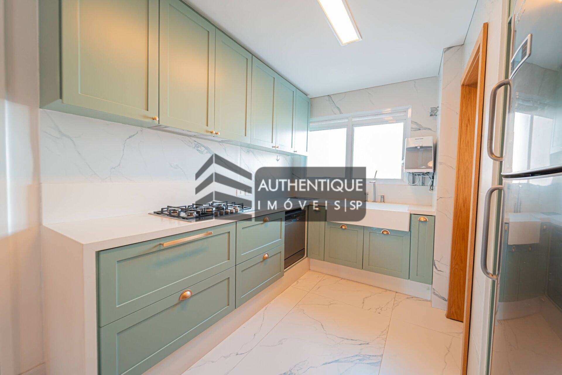 Apartamento à venda com 3 quartos, 157m² - Foto 10