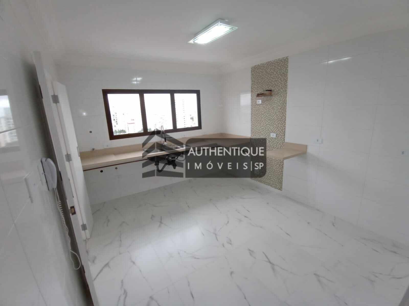 Apartamento à venda com 3 quartos, 180m² - Foto 27