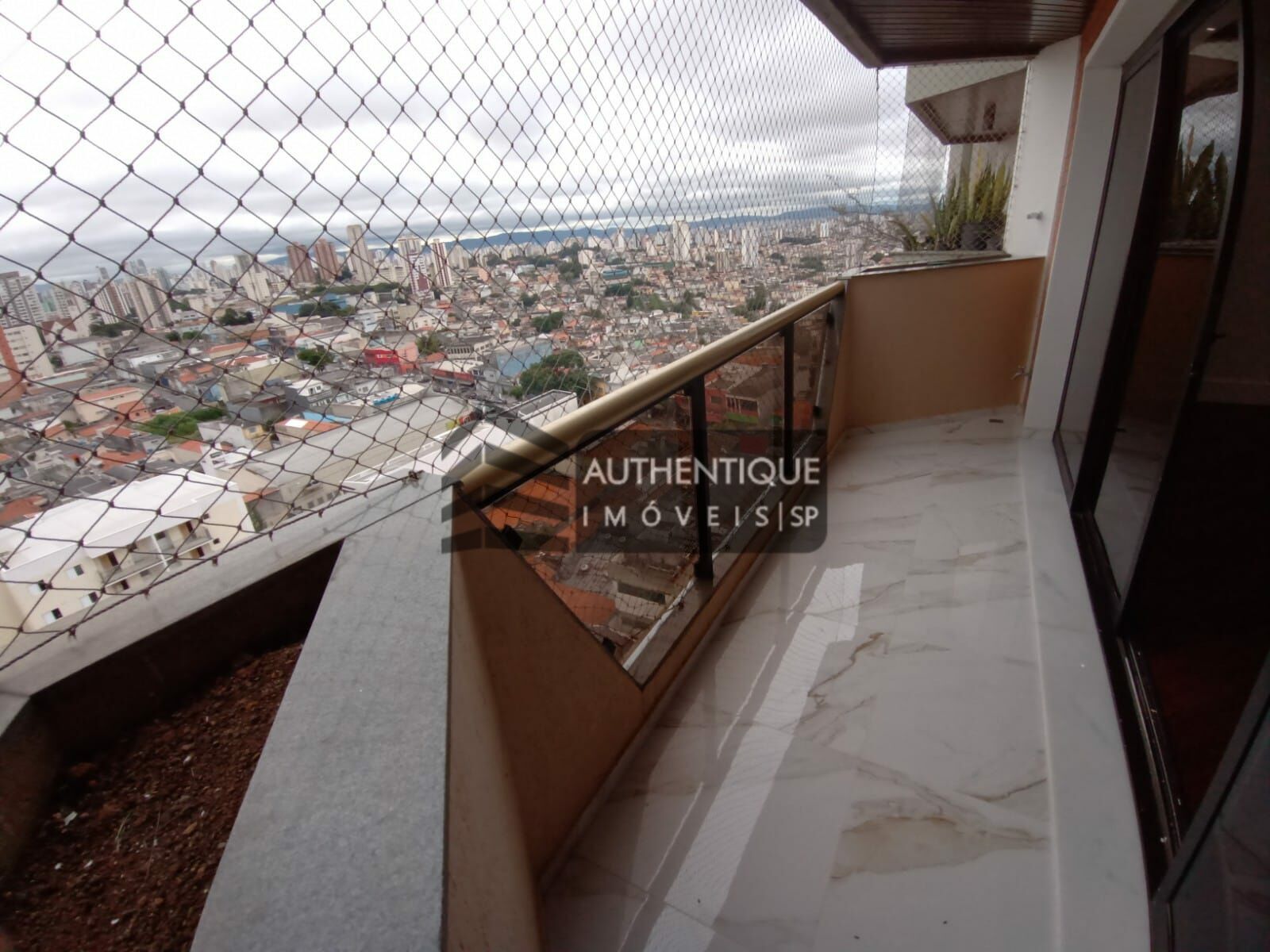 Apartamento à venda com 3 quartos, 180m² - Foto 6