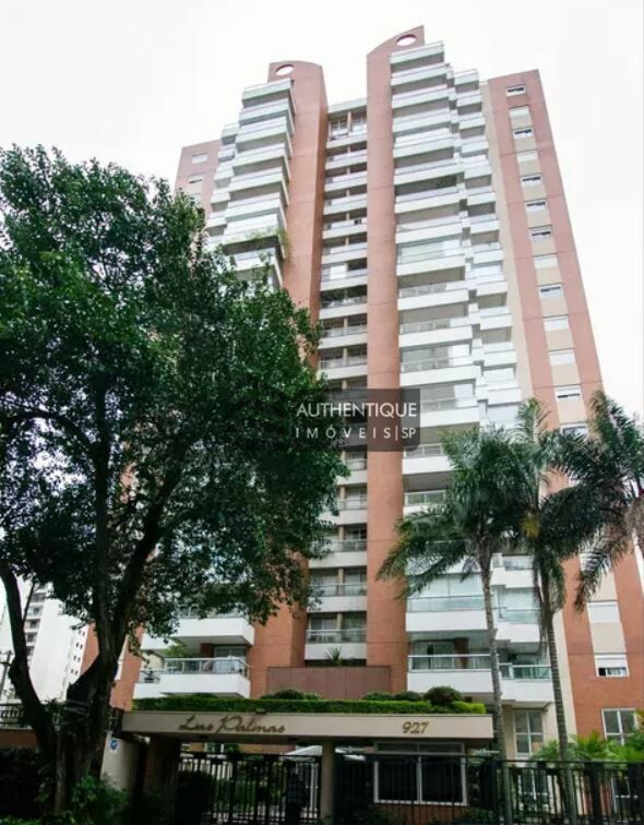 Apartamento à venda com 4 quartos, 195m² - Foto 1