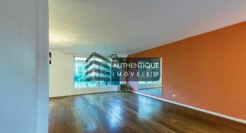 Sobrado à venda com 3 quartos, 256m² - Foto 2