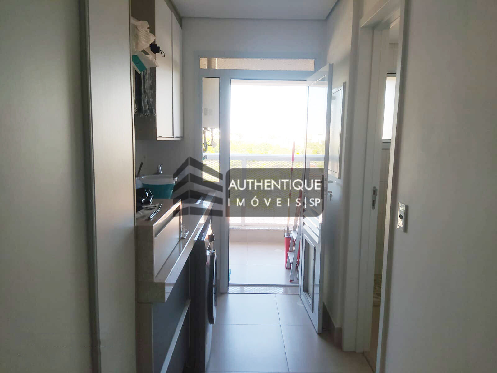 Apartamento à venda com 3 quartos, 164m² - Foto 11