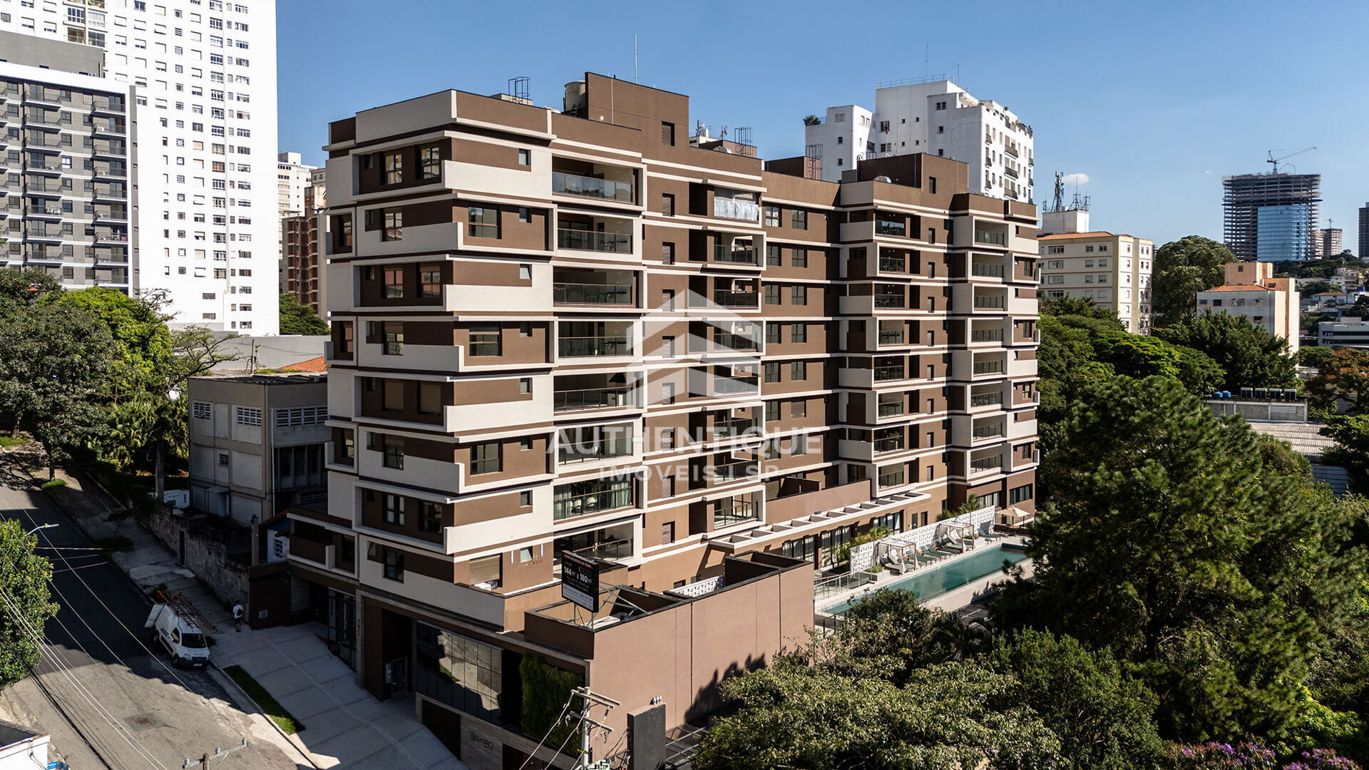 Apartamento, 4 quartos, 261 m² - Foto 1