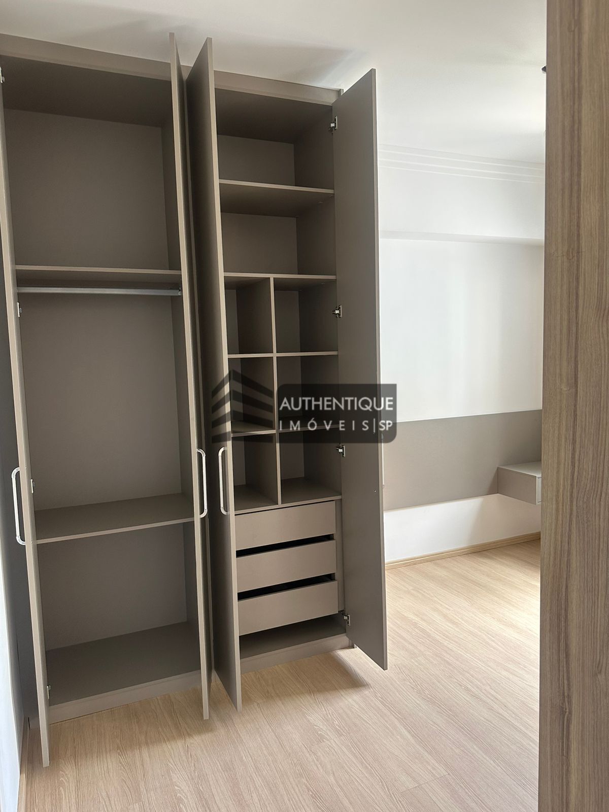 Apartamento à venda com 1 quarto, 46m² - Foto 8