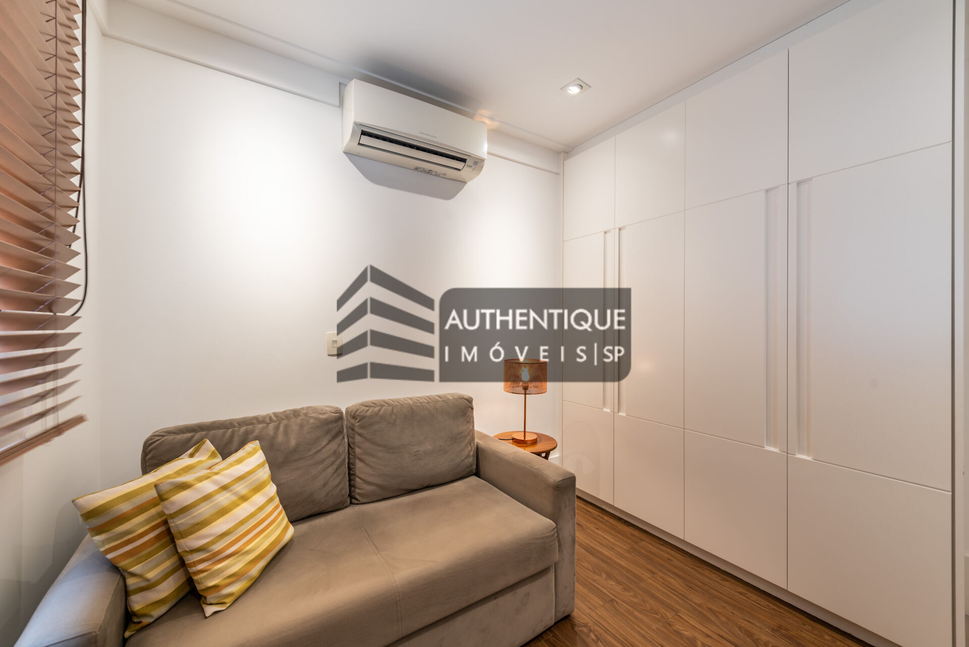 Apartamento à venda com 3 quartos, 162m² - Foto 18