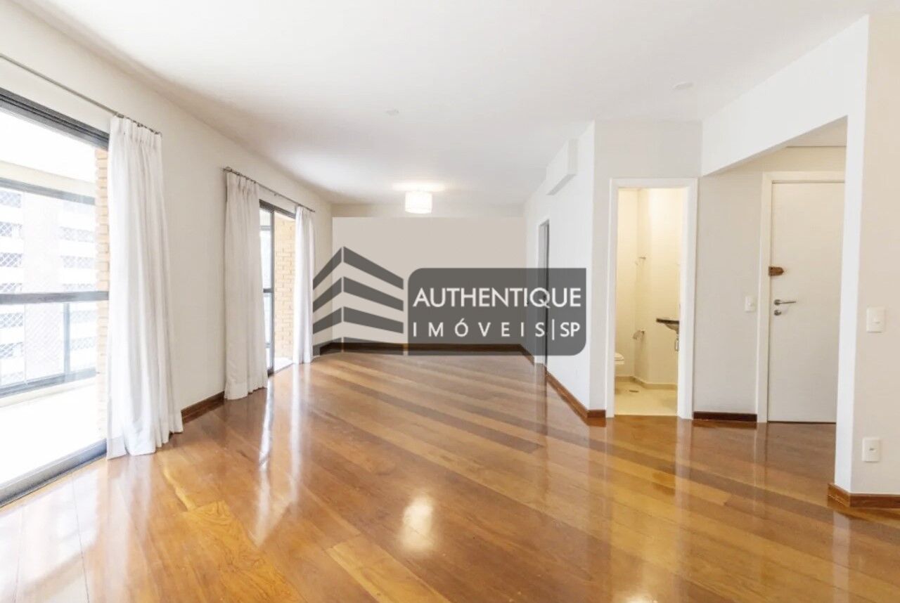 Apartamento à venda com 3 quartos, 167m² - Foto 2