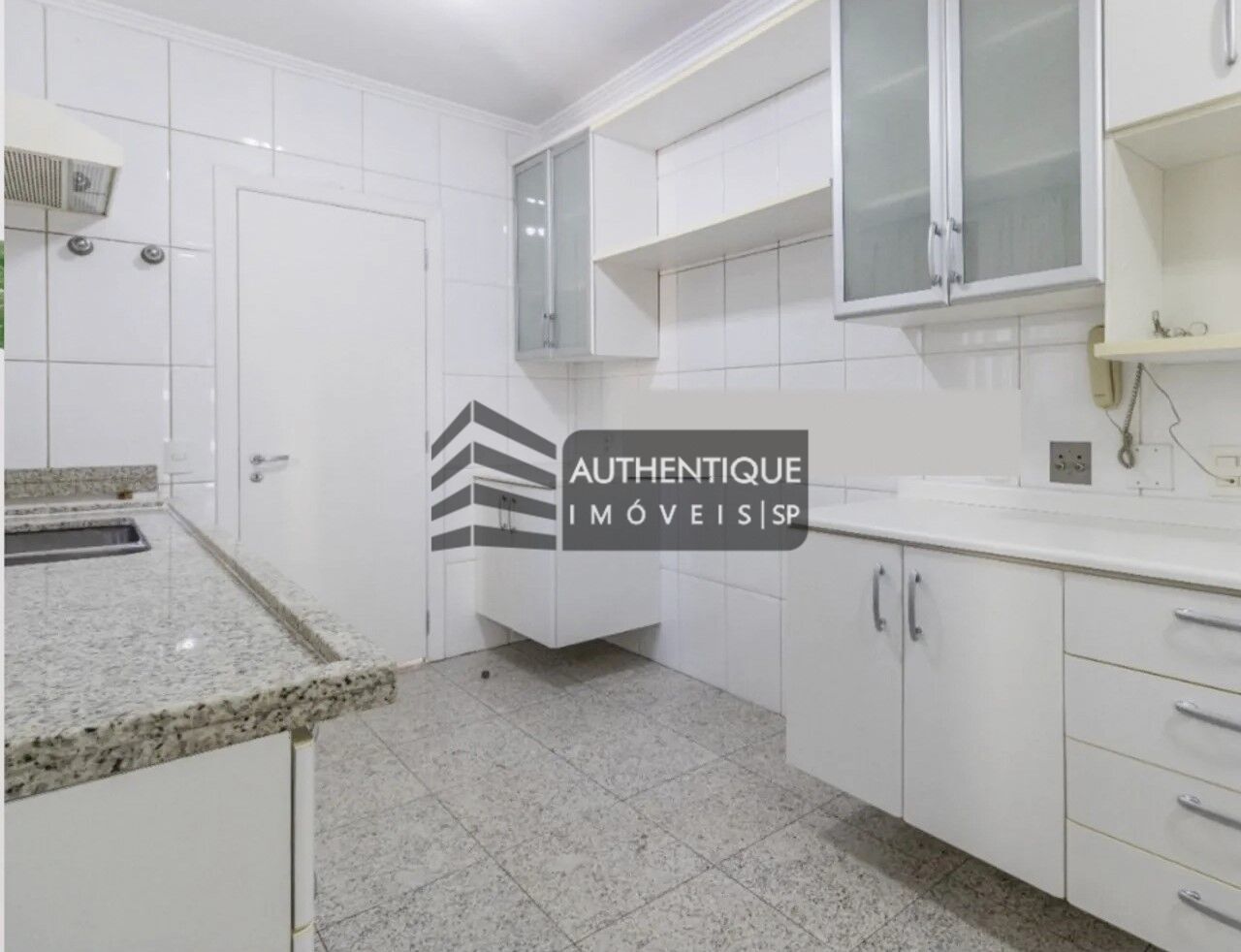 Apartamento à venda com 3 quartos, 167m² - Foto 8