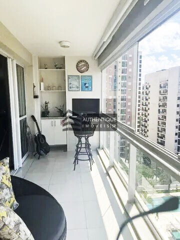 Apartamento à venda com 3 quartos, 142m² - Foto 4